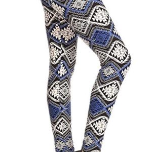 Buttery soft leggings, super comfy in all sizes!